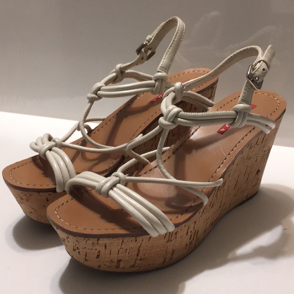 Prada wedge heels Women Size 8 authentic